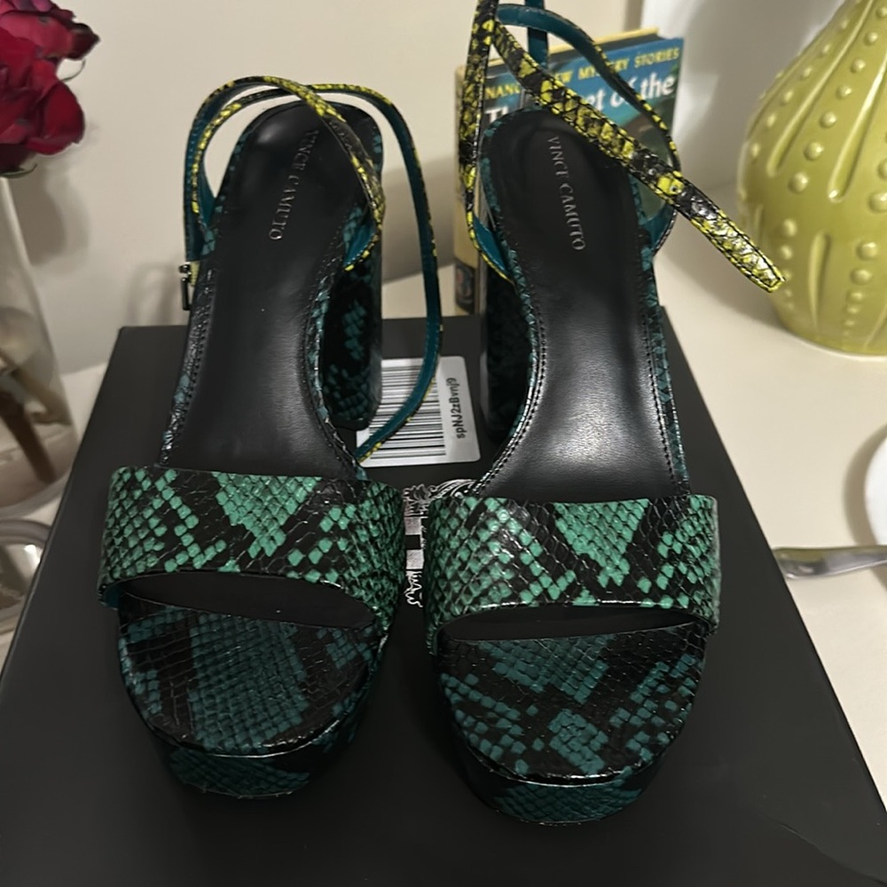 Vince Camuto Pendry Ankle Strap Platform Sandal Ocean Size 10 - Picture 6 of 9